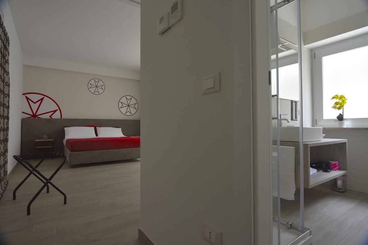 Bed and Breakfast Il Rifugio Dei Templari Лечче Экстерьер фото